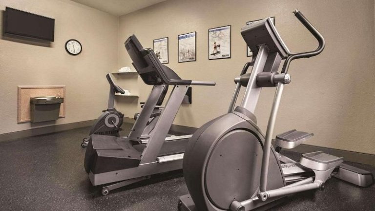 Country Inn & Suites by Radisson, Byram/Jackson South, MS