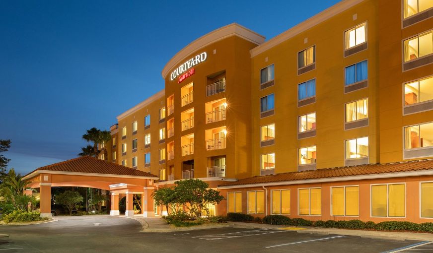 Courtyard by Marriott Jacksonville Orange Park, room with private jacuzzi, photo 7