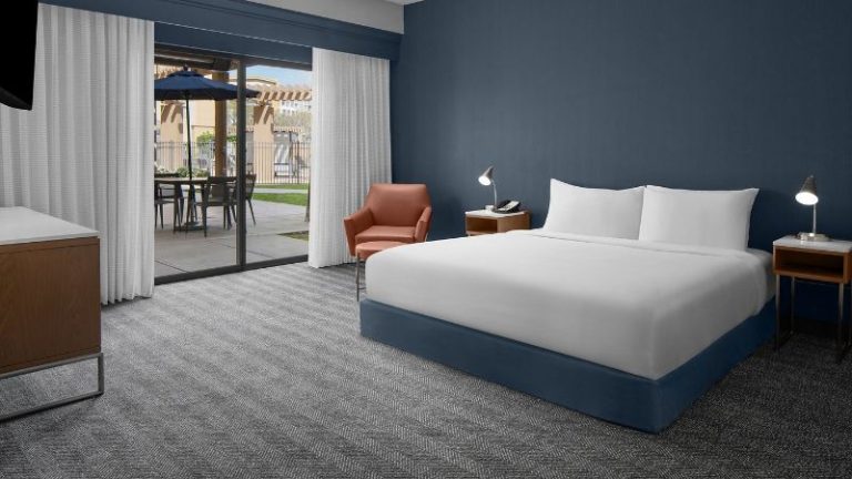 Courtyard by Marriott San Diego Central