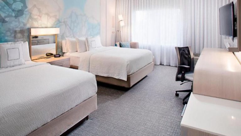 Courtyard by Marriott West Palm Beach Airport