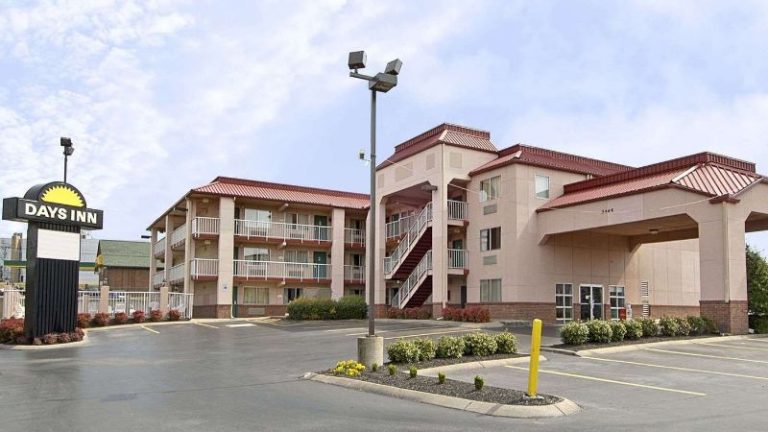 Days Inn by Wyndham Airport Nashville East