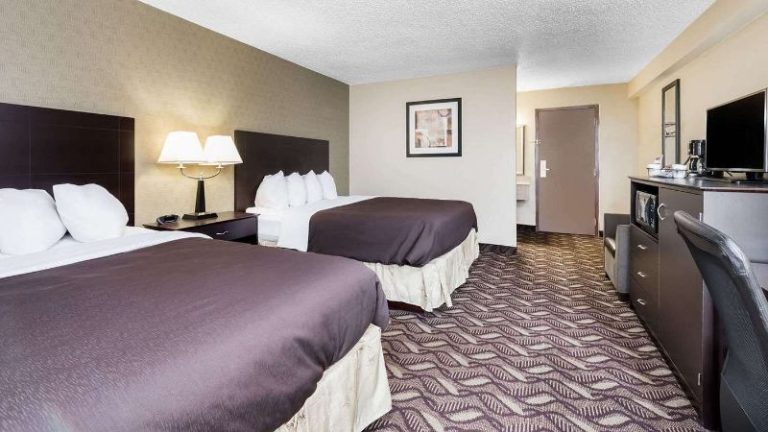 Days Inn by Wyndham Bismarck
