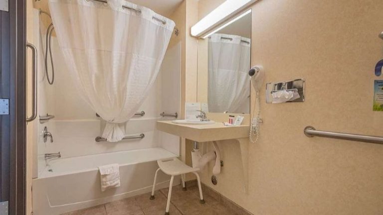 Days Inn by Wyndham Manitou Springs