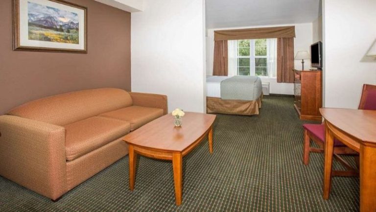 Days Inn by Wyndham Manitou Springs