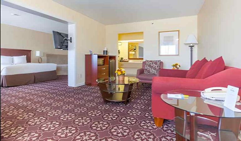Days Inn by Wyndham Shenandoah