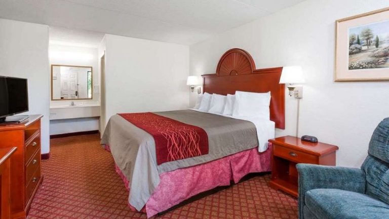 Days Inn by Wyndham Winston Salem North