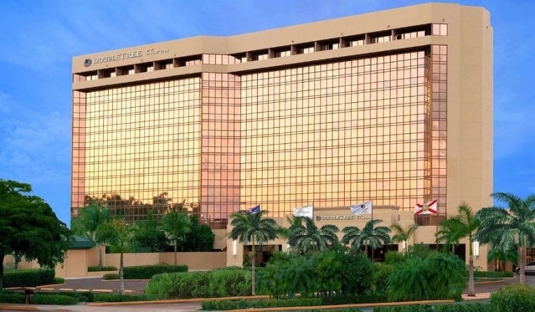 DoubleTree by Hilton Hotel Miami Airport & Convention Center