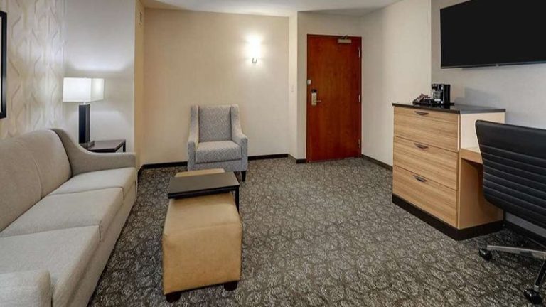 Drury Inn & Suites Birmingham Lakeshore Drive