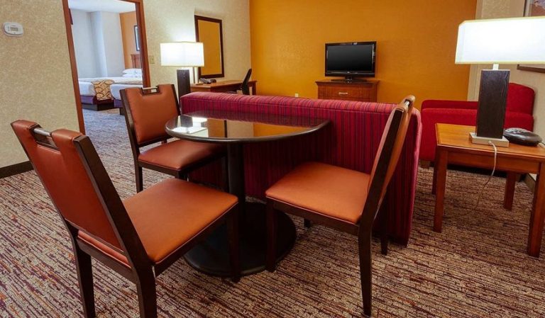 Drury Inn & Suites Indianapolis Northeast