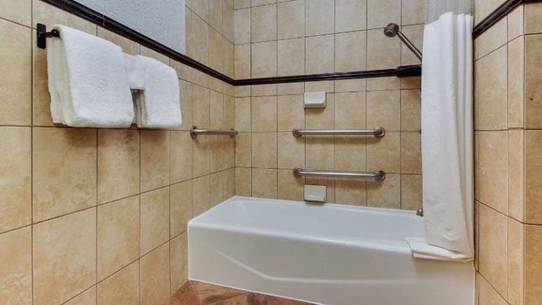 Drury Inn & Suites Phoenix Happy Valley