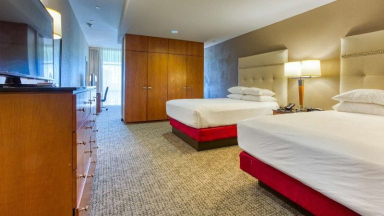 Drury Plaza Hotel San Antonio Riverwalk