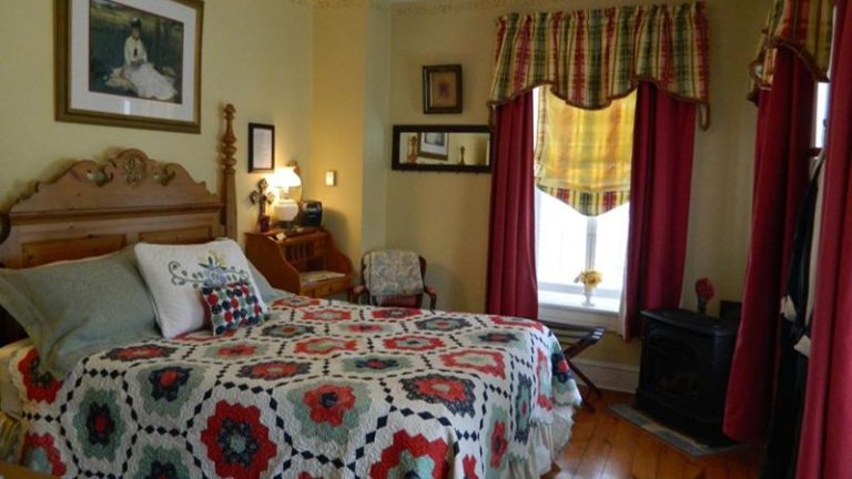 EJ Bowman House Bed & Breakfast