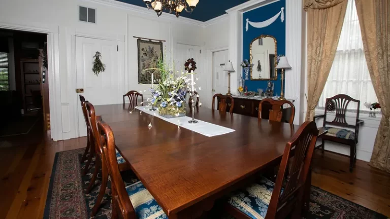 EJ Bowman House Bed & Breakfast