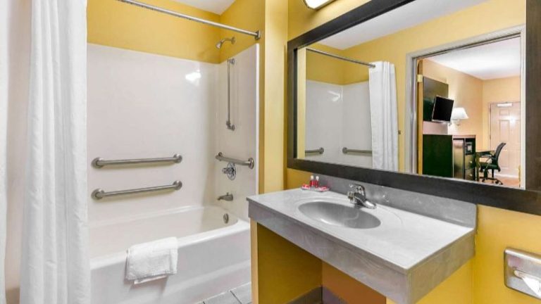 Econo Lodge