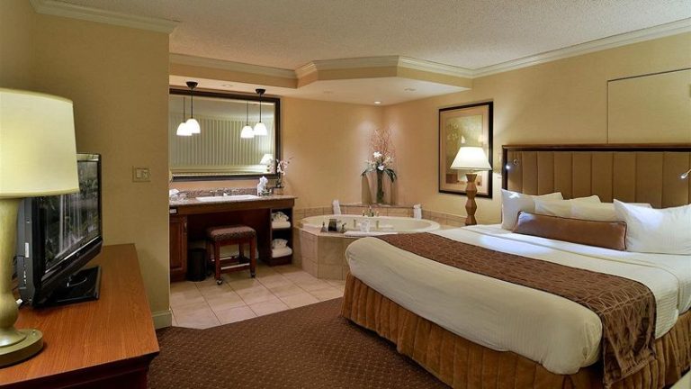 Eden Resort and Suites, BW Premier Collection