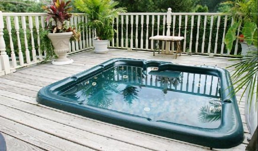 Elk Forge Bed & Breakfast Inn, room with private jacuzzi, photo 2