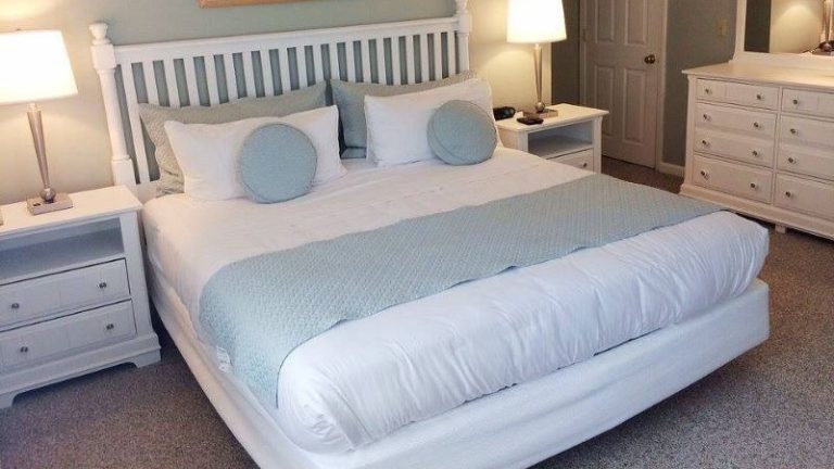 Elmwood Resort Hotel