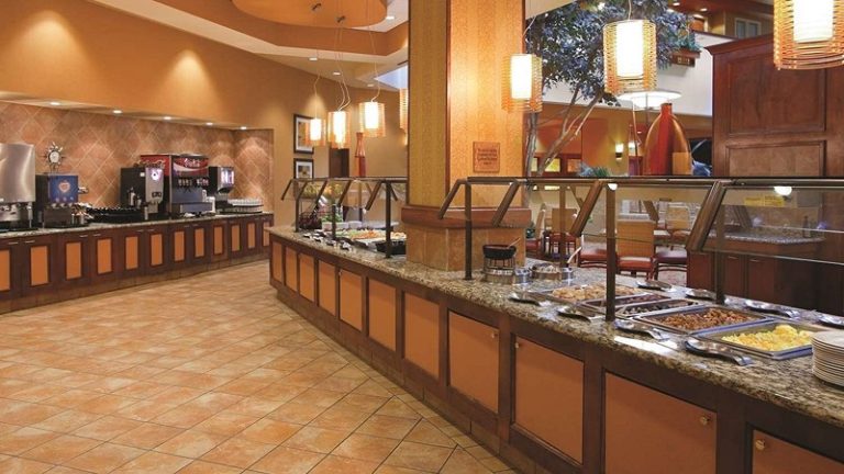 Embassy Suites by Hilton East Peoria Riverfront Hotel & Conference Center