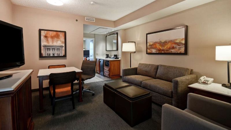 Embassy Suites by Hilton Little Rock, photo 4