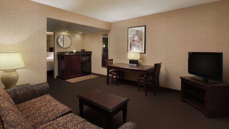 Embassy Suites by Hilton Lubbock