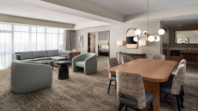 Embassy Suites by Hilton at Hot Springs Convention Center