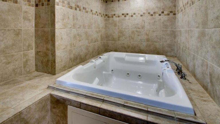 EverSpring Inn & Suites – Bismarck