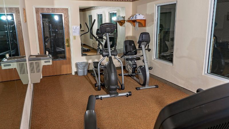 FairBridge Inn Express Dillon, room with private jacuzzi, photo 4