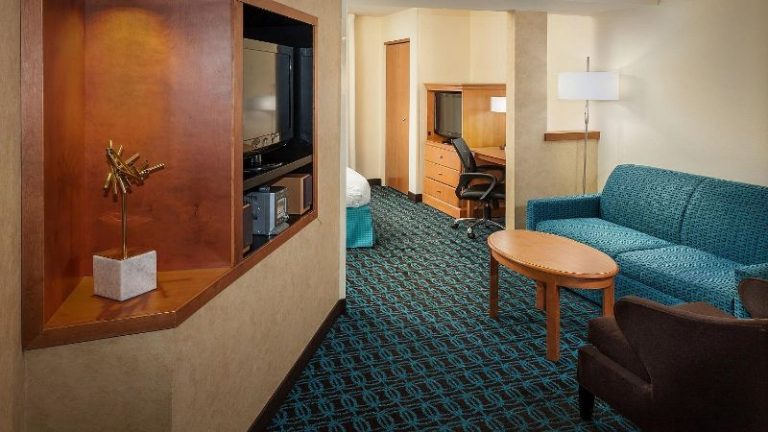 Fairfield Inn & Suites Anchorage Midtown