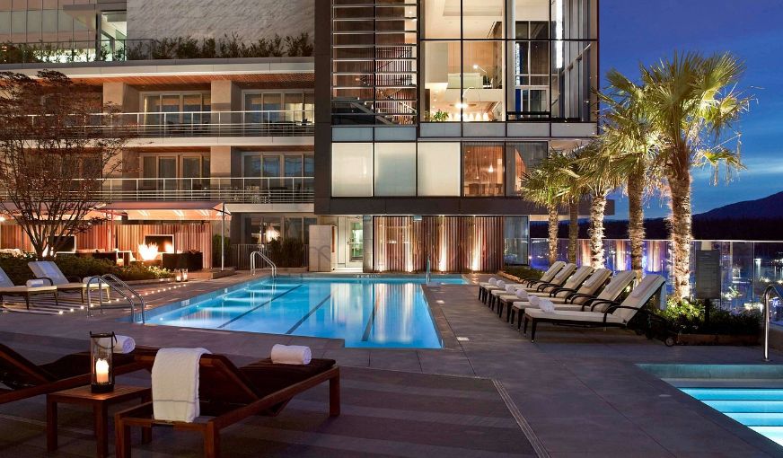 Fairmont Pacific Rim, room with private jacuzzi, photo 8