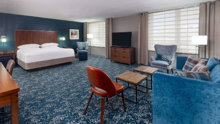 Four Points By Sheraton Huntsville Airport
