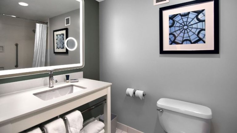 Four Points by Sheraton York