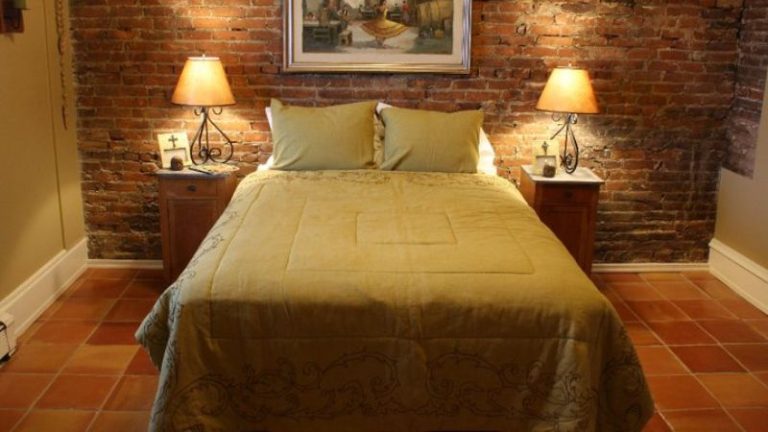 Grace Manor Bed and Breakfast