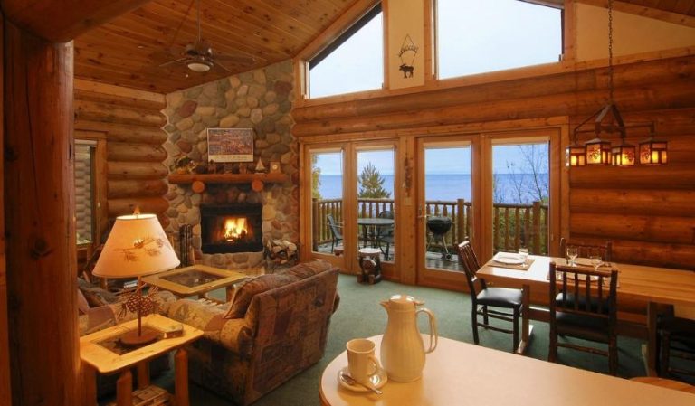 Grand Superior Lodge
