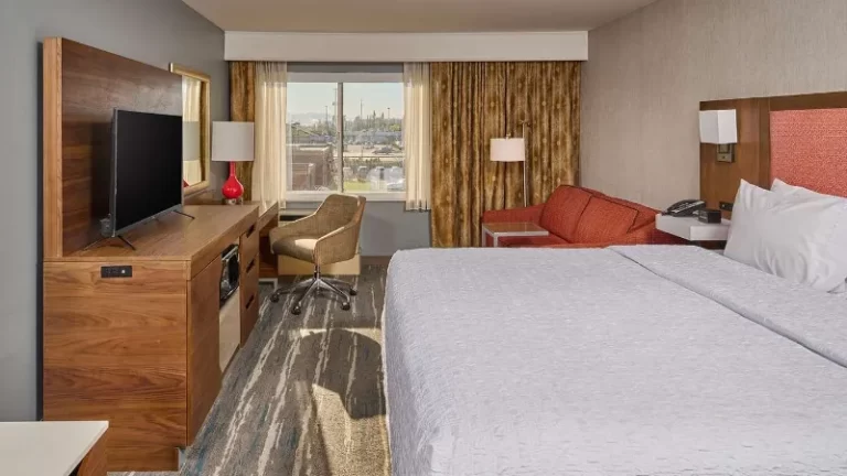 Hampton Inn Anchorage