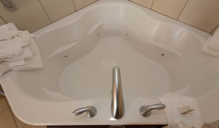 Hampton Inn & Suites Berkshires-Lenox