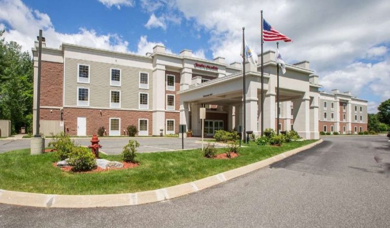 Hampton Inn & Suites Berkshires-Lenox