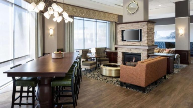 Hampton Inn & Suites Boise-Downtown