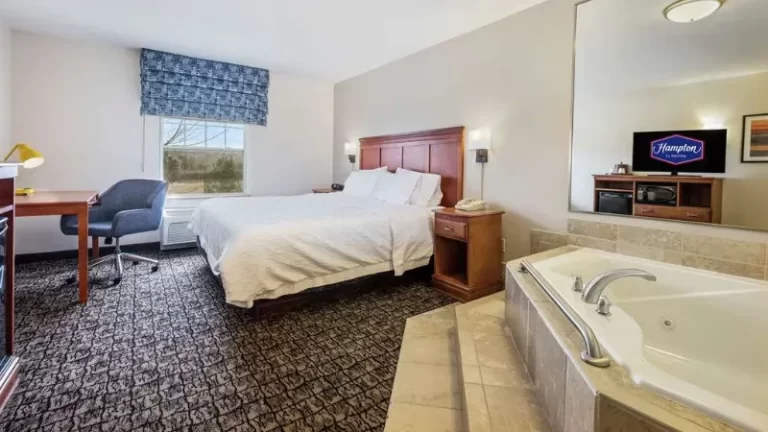 Hampton Inn & Suites Rockland