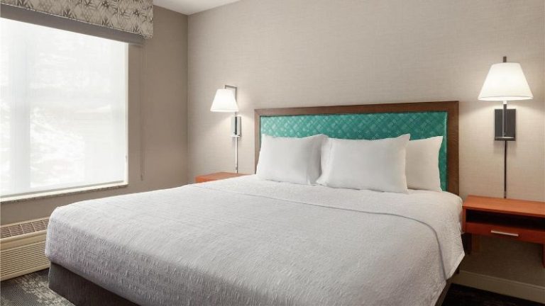 Hampton Inn at Tin Lizzie Gaming Resort