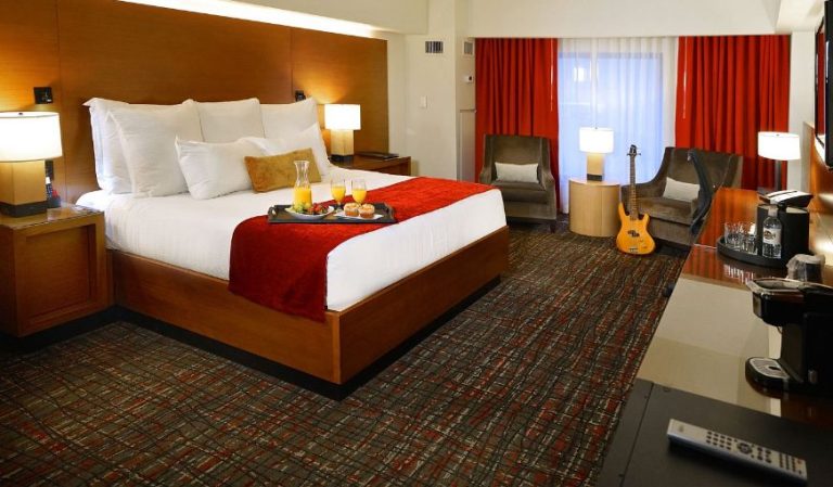 Hard Rock Hotel & Casino Tulsa