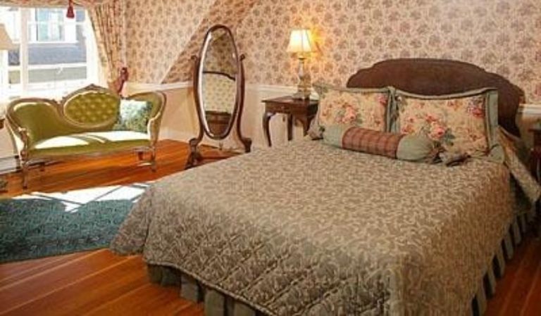 Haterleigh Heritage Inn
