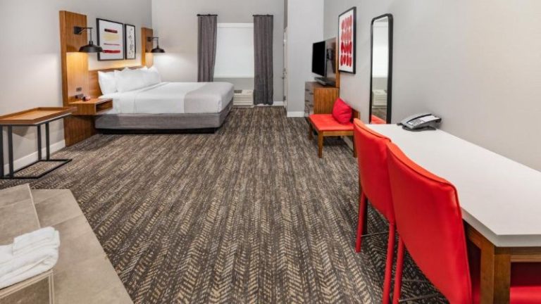 Hawthorn Suites by Wyndham Oklahoma City Airport Fairground