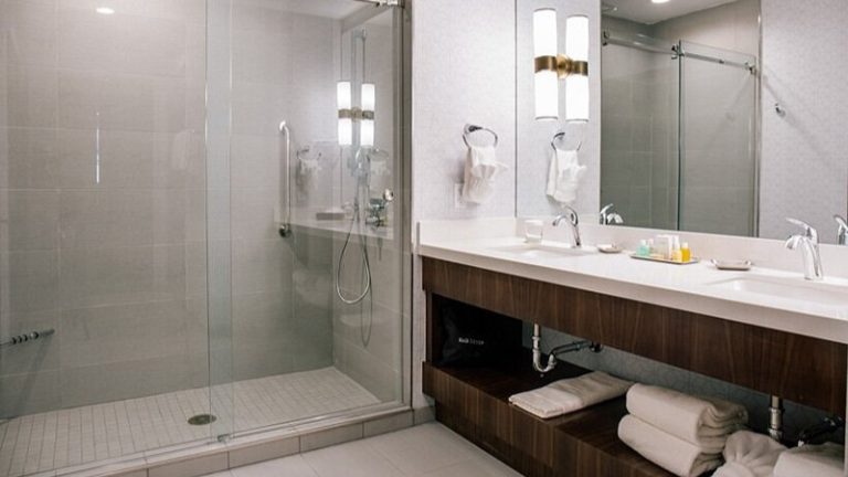 Haywood Park Hotel, Ascend Hotel Collection