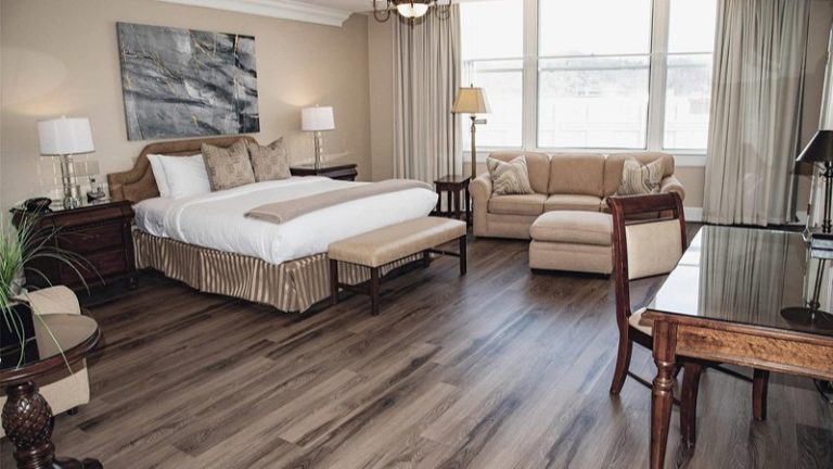 Haywood Park Hotel, Ascend Hotel Collection