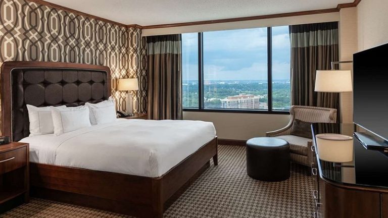 Hilton Alexandria Mark Center
