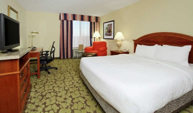 Hilton Garden Inn Chesapeake Greenbrier
