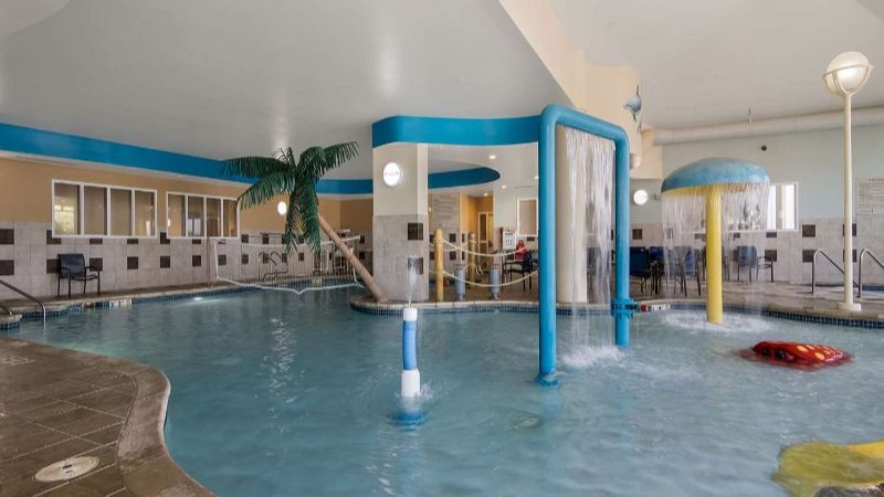 Hilton Garden Inn Madison West/Middleton, room with private jacuzzi, photo 7