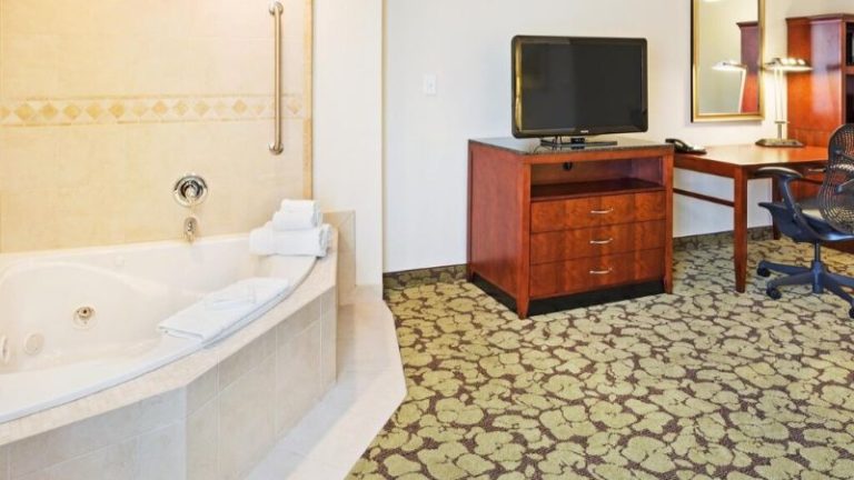 Hilton Garden Inn Myrtle Beach Coastal Grand Mall