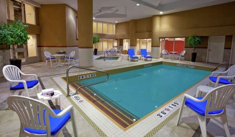 Hilton Garden Inn Toronto Airport