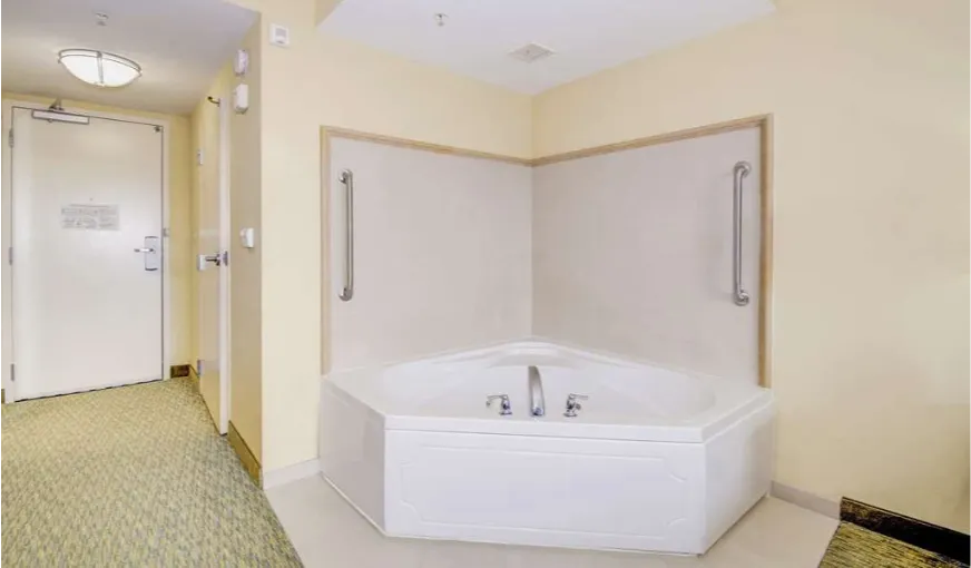 Hilton Garden Inn Waldorf